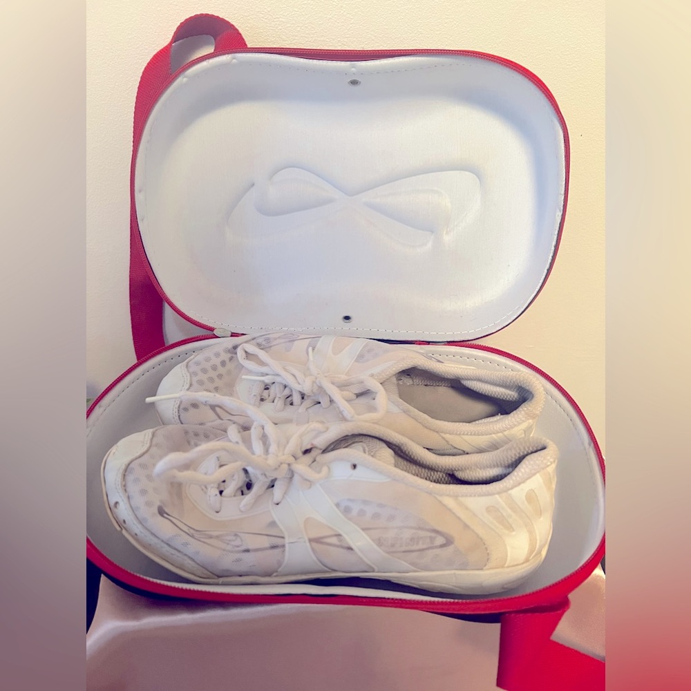 Nfinity Vengeance Cheerleading Shoes